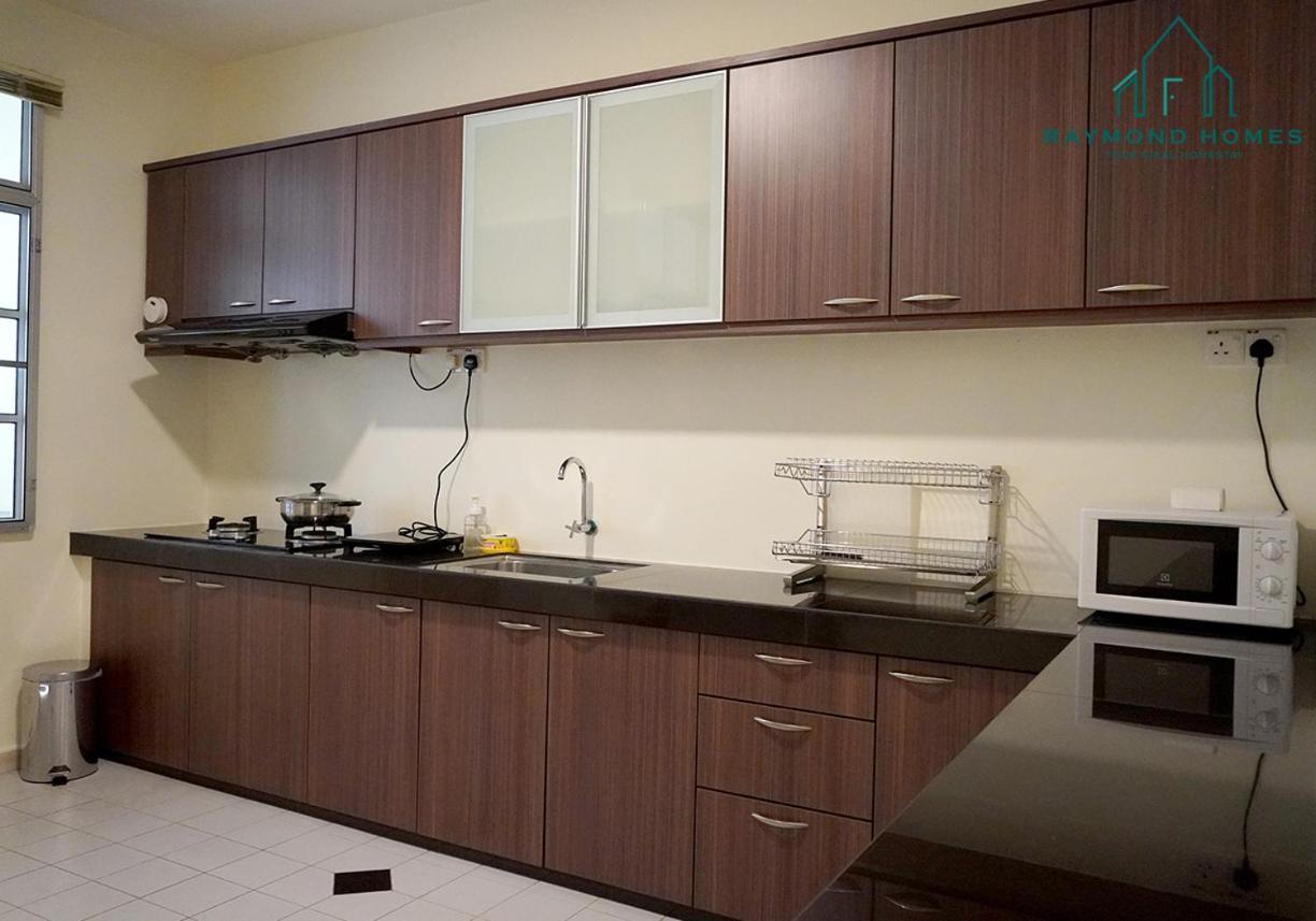 Apartament 99 Kelawei George Town Zewnętrze zdjęcie