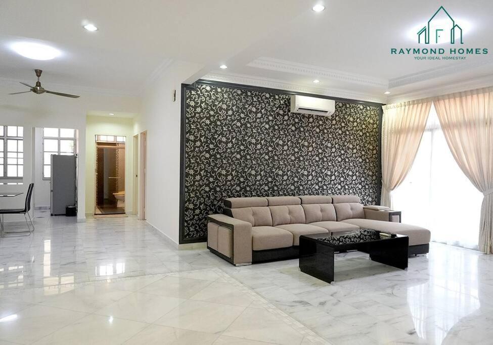Apartament 99 Kelawei George Town Zewnętrze zdjęcie