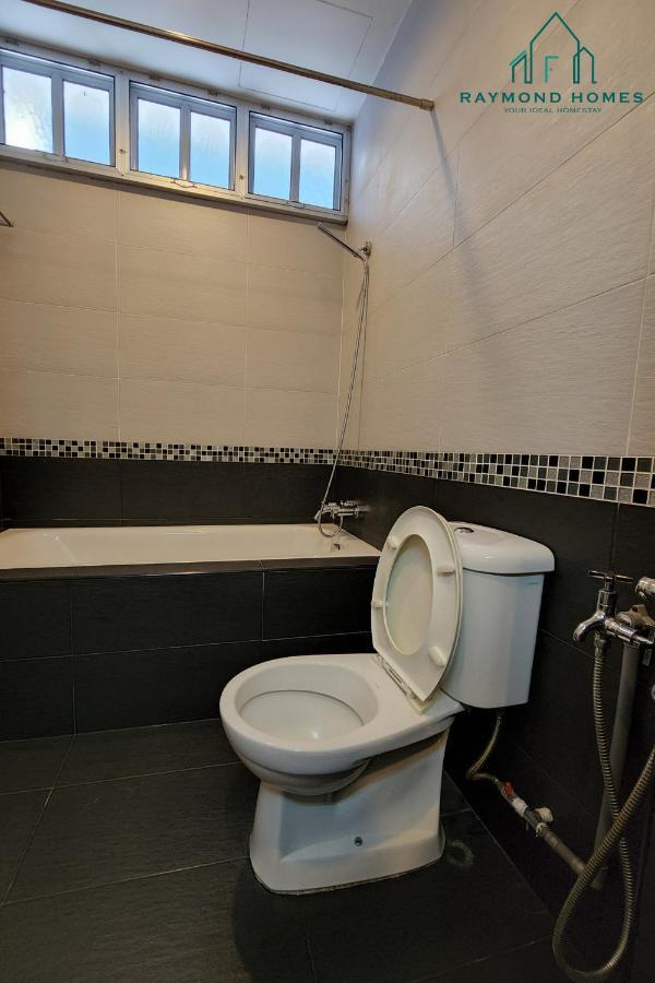Apartament 99 Kelawei George Town Zewnętrze zdjęcie